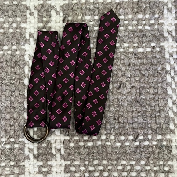 Womens belt